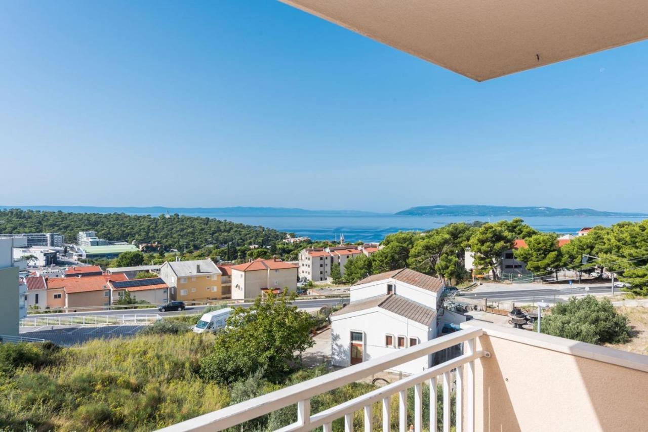 Apartment Sea View In Makarska, Free Parking Екстер'єр фото